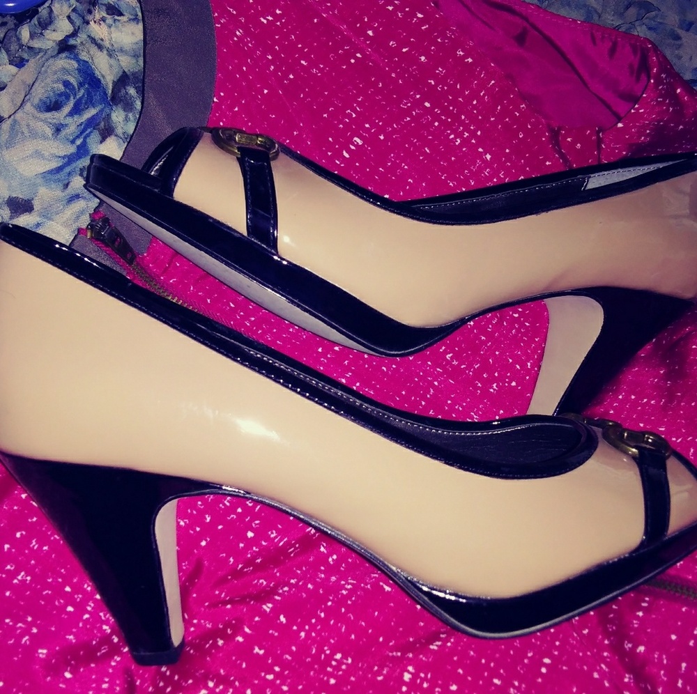 Anne Klein peep-toe platform heel